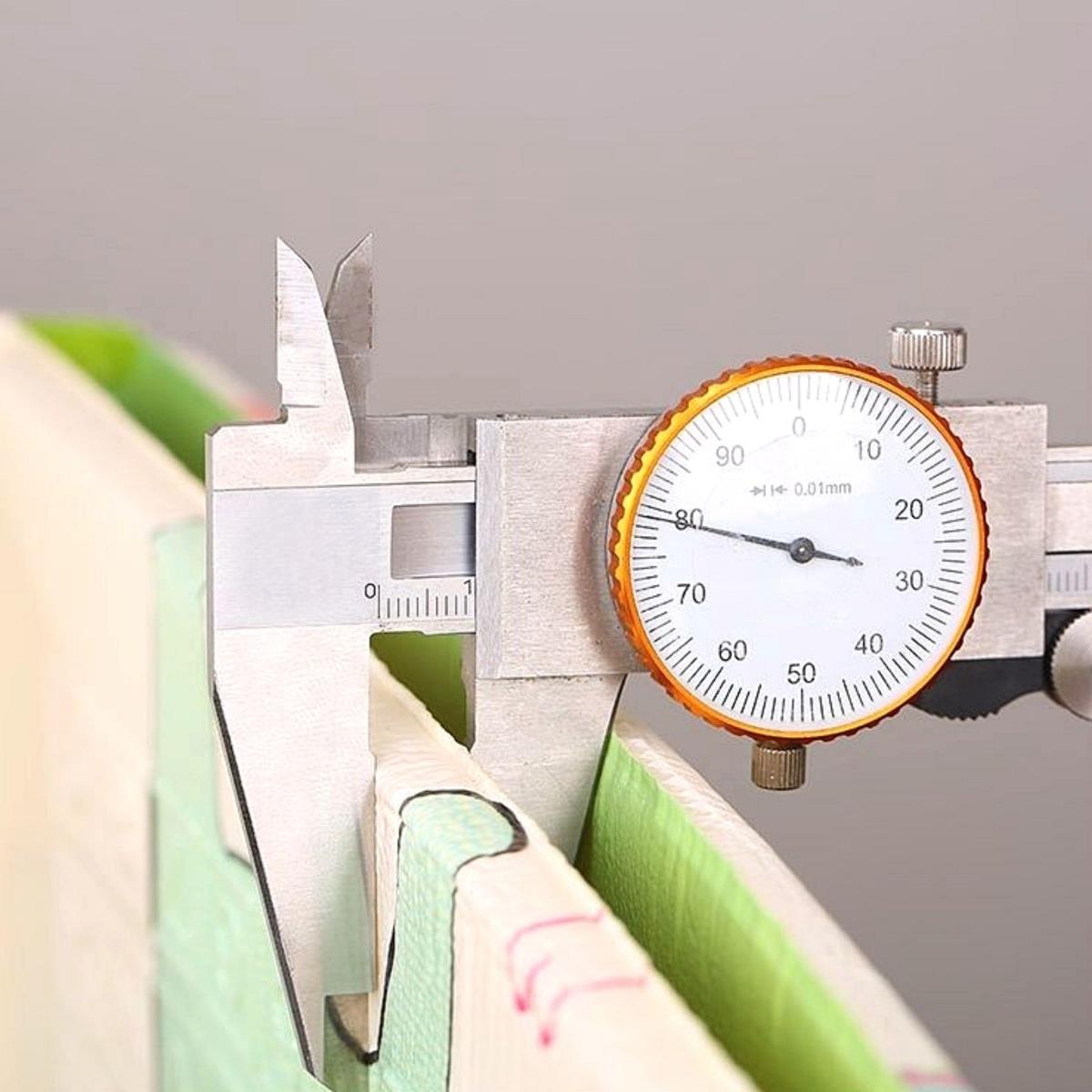 Kahepoolne kokkupandav vahtplastist matt 180 x 120 x 1cm - Kosmos/geomeetrilised kolmnurgad