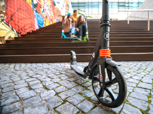 HyperMotion DRAGSTER linnaroller Must