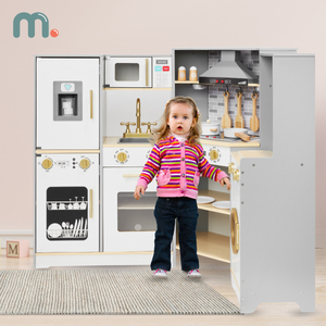 XXXL puidust interaktiivne köök koos LED-valgustuse, kümblustoruga ja tarvikutega