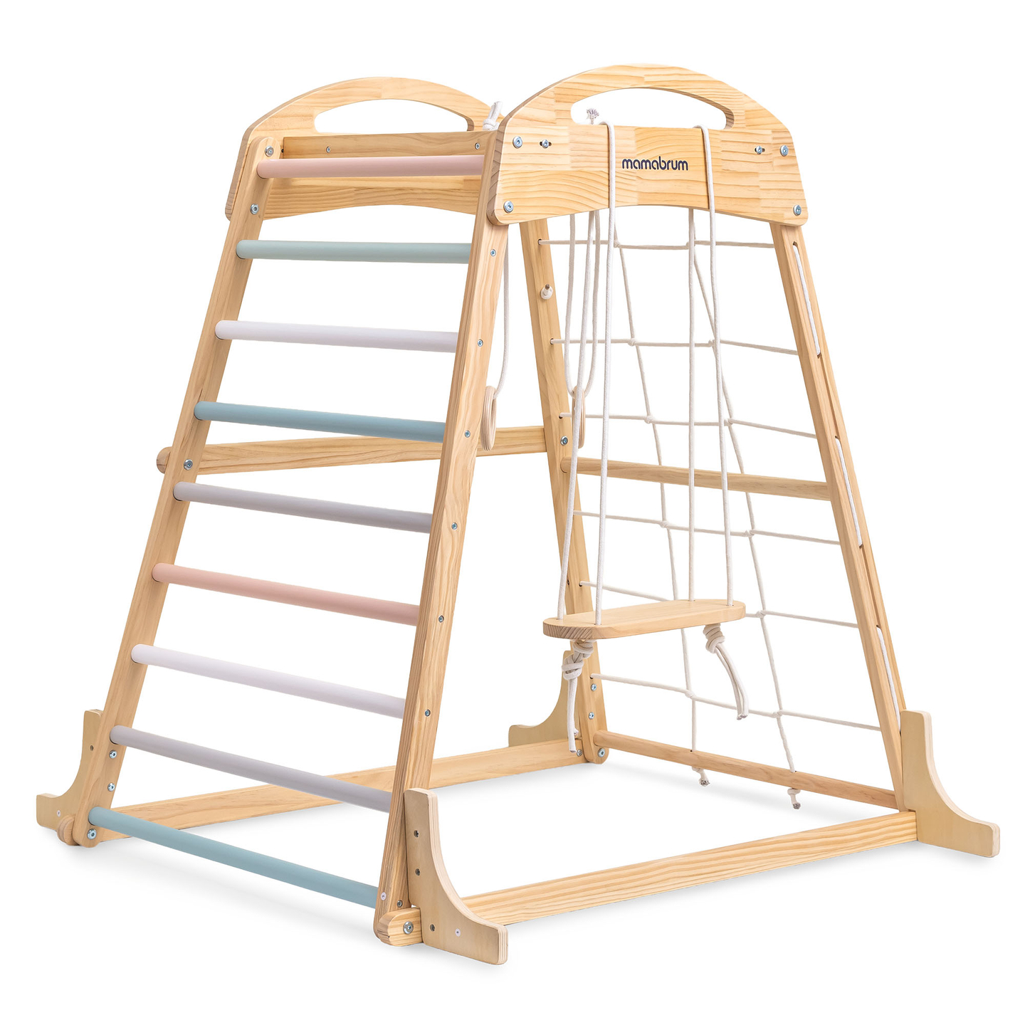 Puidust sisemänguväljak kiige, võimlemisrõngaste ja ronimisvõrguga