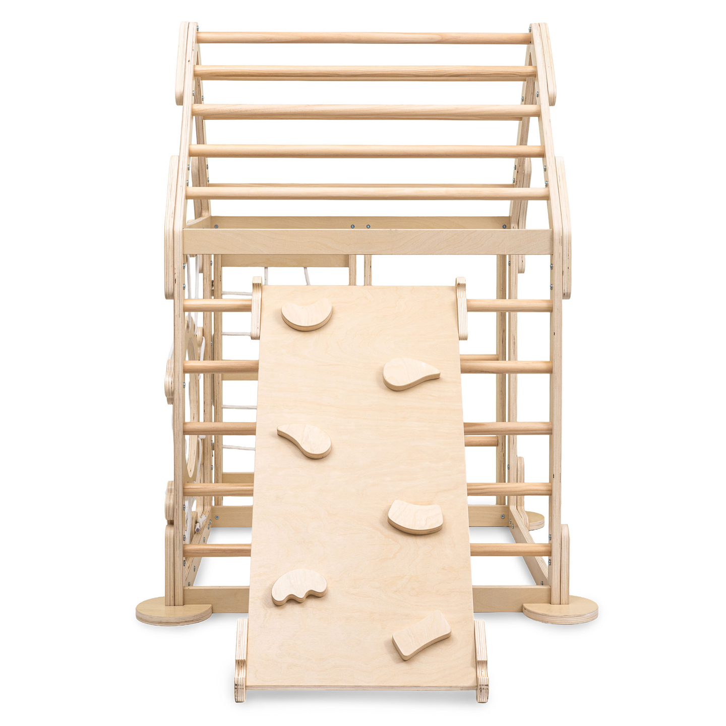 Puidust sisemänguväljak lastele - maja redelitega ja liumäega