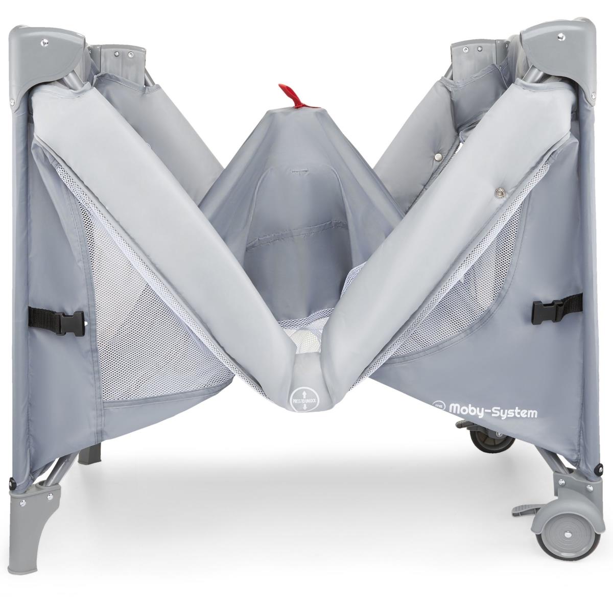 Tihedalt 3-in-1 kandevoodi koos muutmislaua, madratsi ja kandekotiga