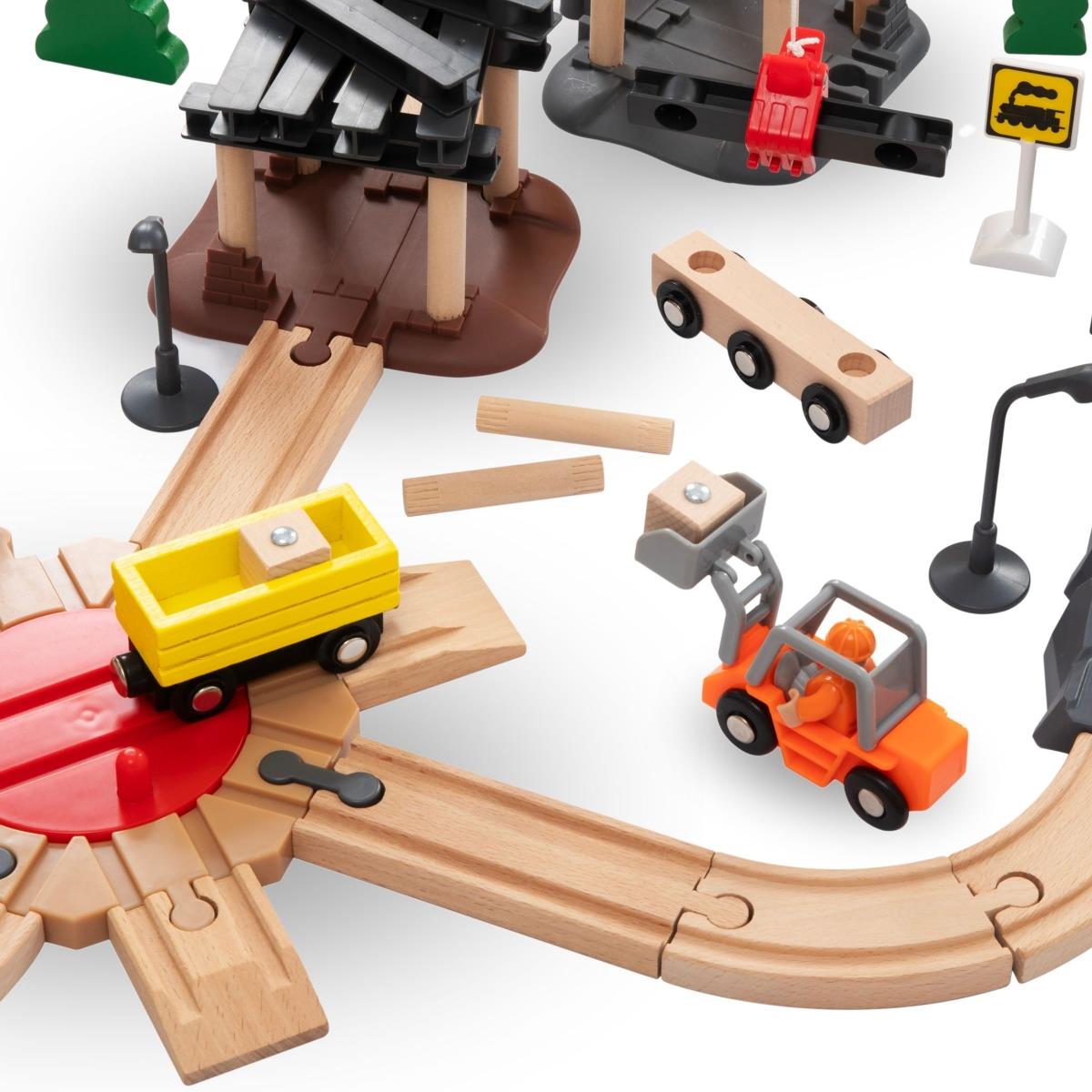 Puidust raudtee, akuga rong - Linn: rööpad, autod, sild, lennujaam