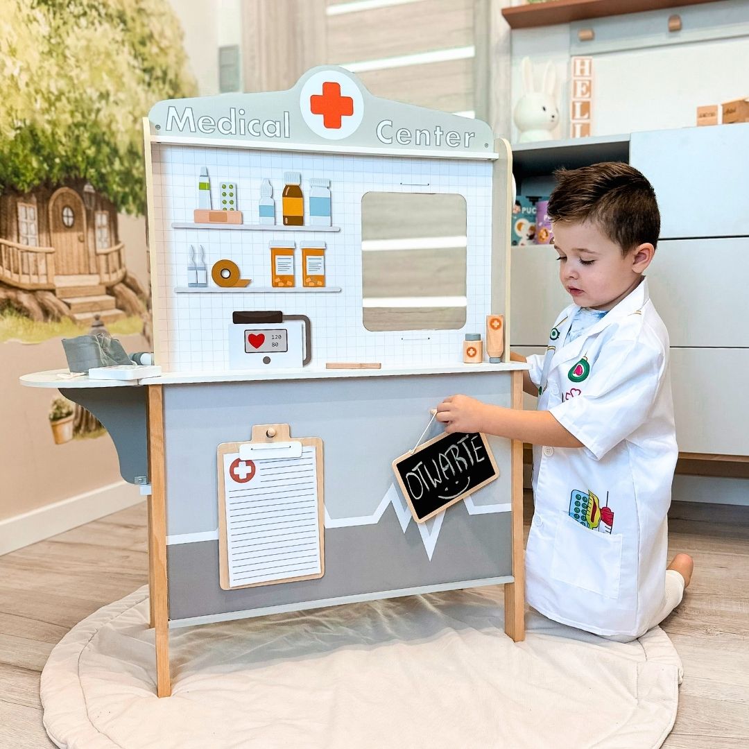 Puidust arstipraksis XXL - arstikomplekt koos tarvikutega