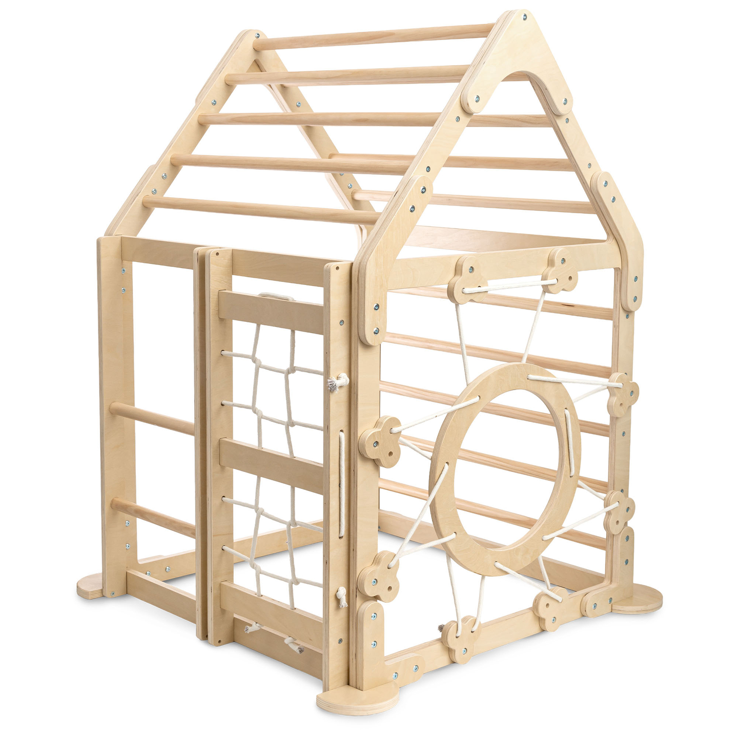 Puidust sisemänguväljak lastele - maja redelitega ja liumäega