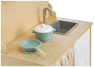 Puidust köök koos esiplaadi, tarvikute ja LED-valgustusega