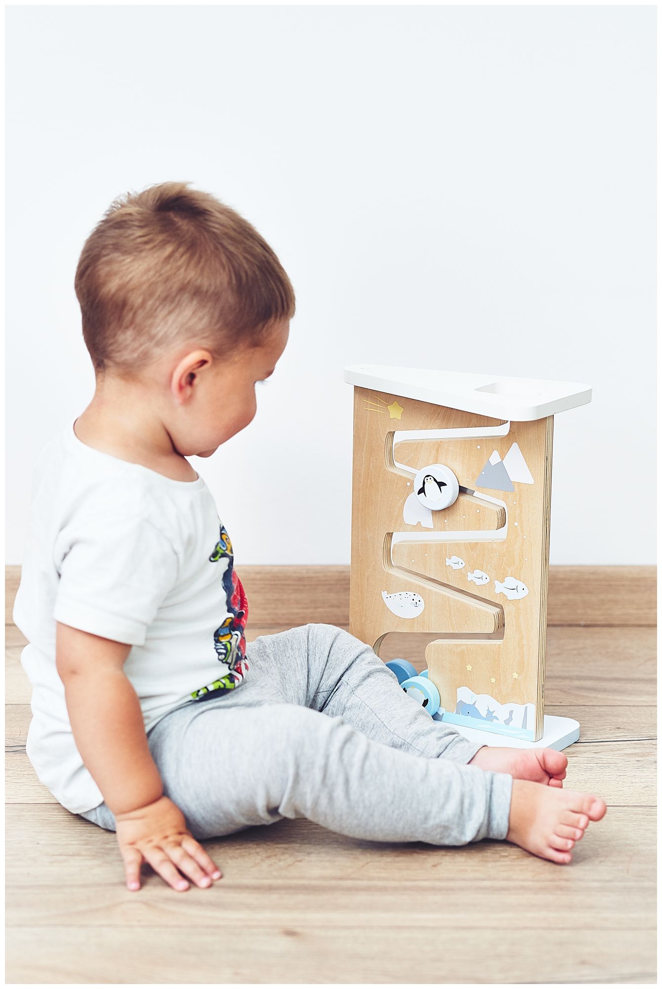 Puidust kahepoolne sensoorne manipulatsioonilaud