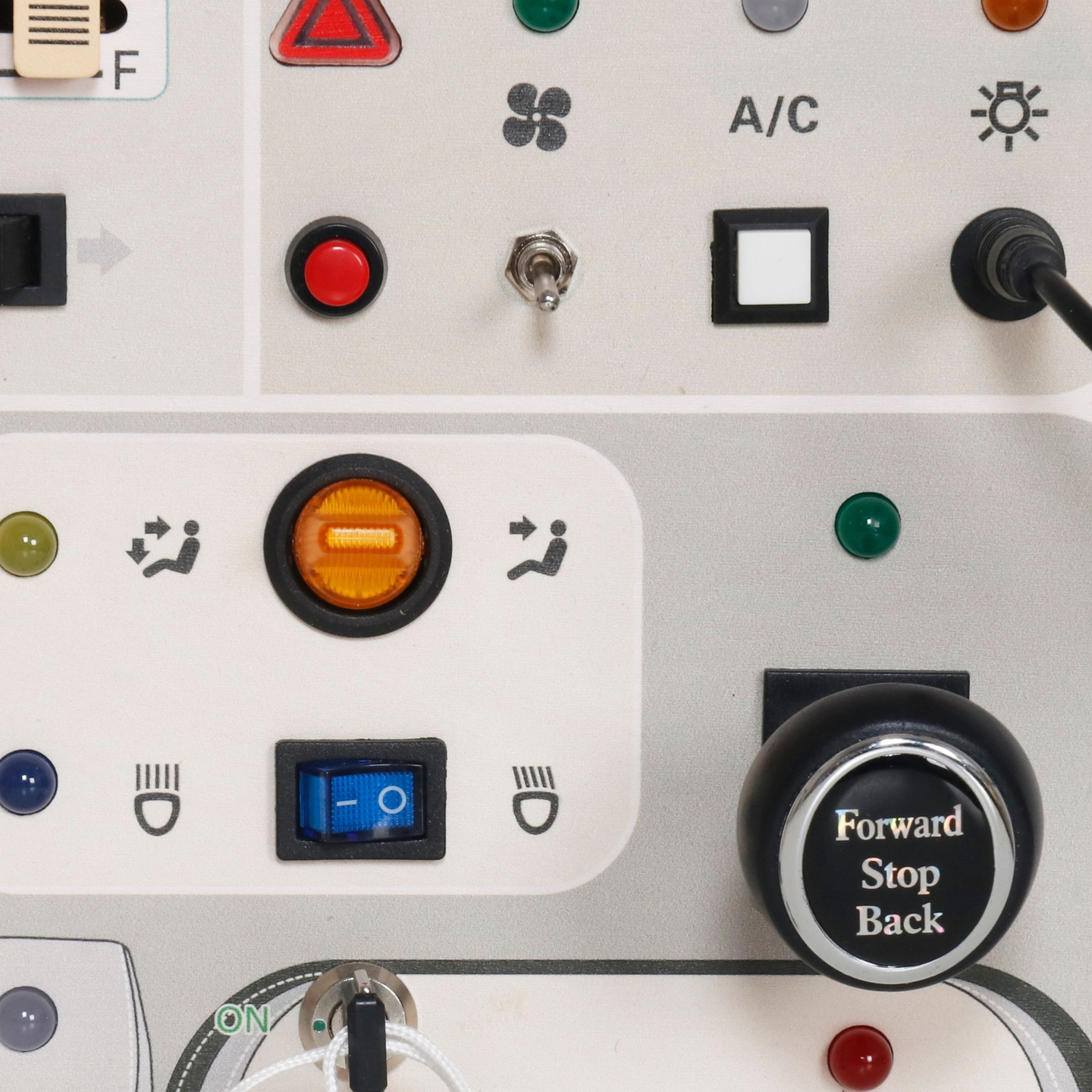 Montessori puidust mängulaud väikelastele - auto armatuurlaud