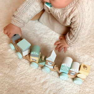 Puidust rong koos klotsidega poisile - Talu