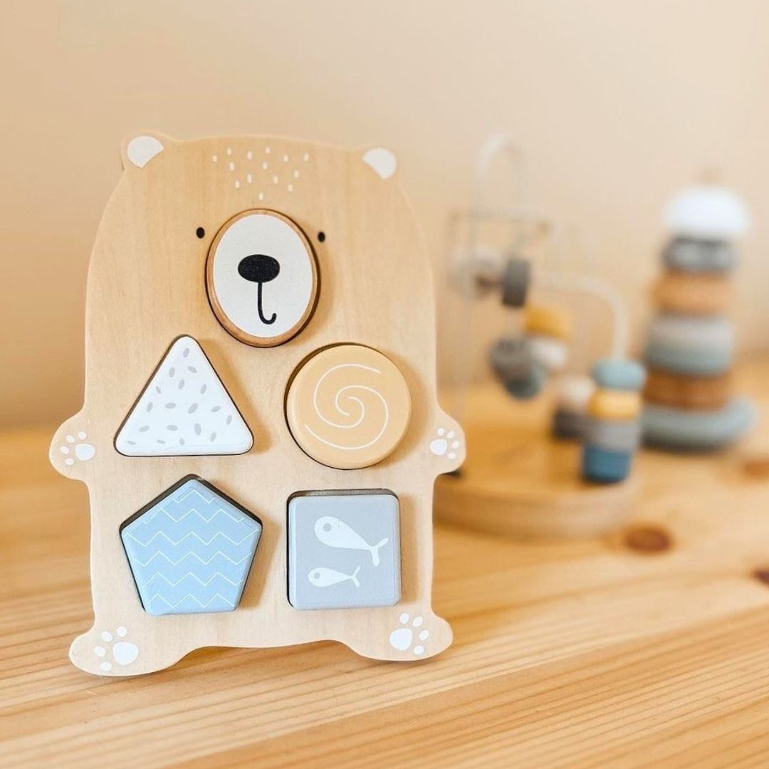 Puidust mänguasjade komplekt - värviline põiming, pitsapüramiid, karu sorteerija