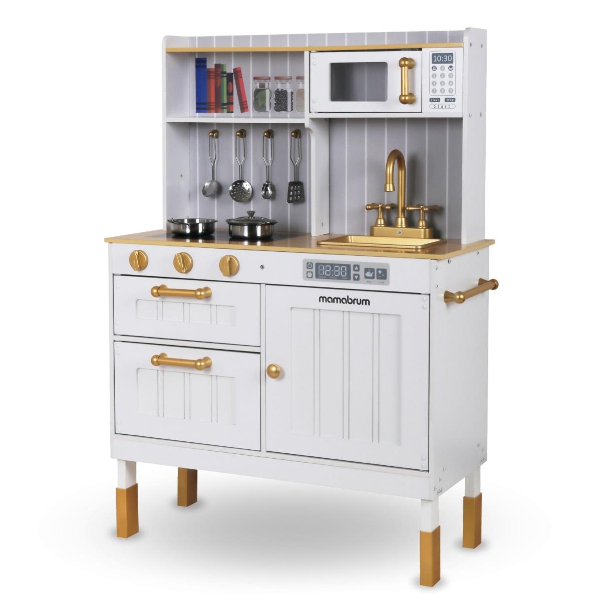 Puidust valge köök koos aksessuaaride ja esiplaaniga