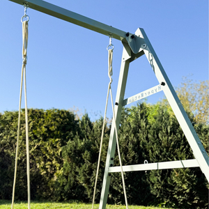 Terasraam aiakiigele või võrkkiigele