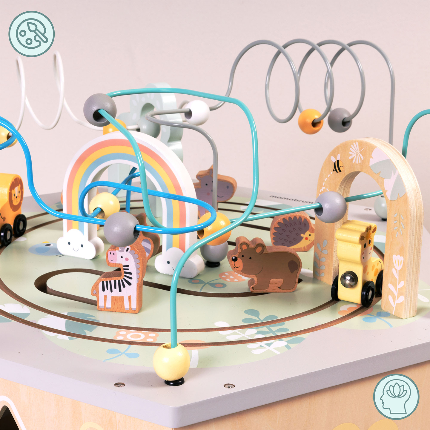 Suur puidust õppekuubik - Montessori mänguasi magnetilise rongi ja motoorikasilmustega