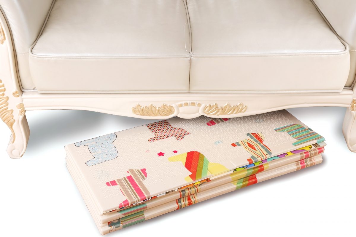 Kahepoolne vahtmatt XXL - kokkupandav 1 CM (mets koos kaisukaru ja hobustega)