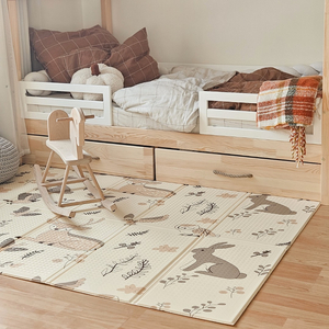 Kahepoolne kokkupandav vahtmatt 180 x 120 x 1 cm - Magic Forest/Autumn Streets - boho