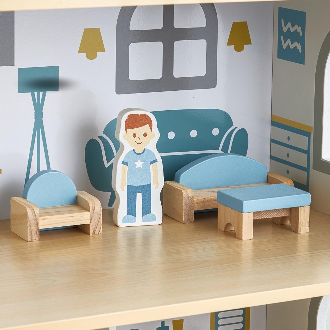 Valge puidust nukumaja koos terrassi ja tarvikutega