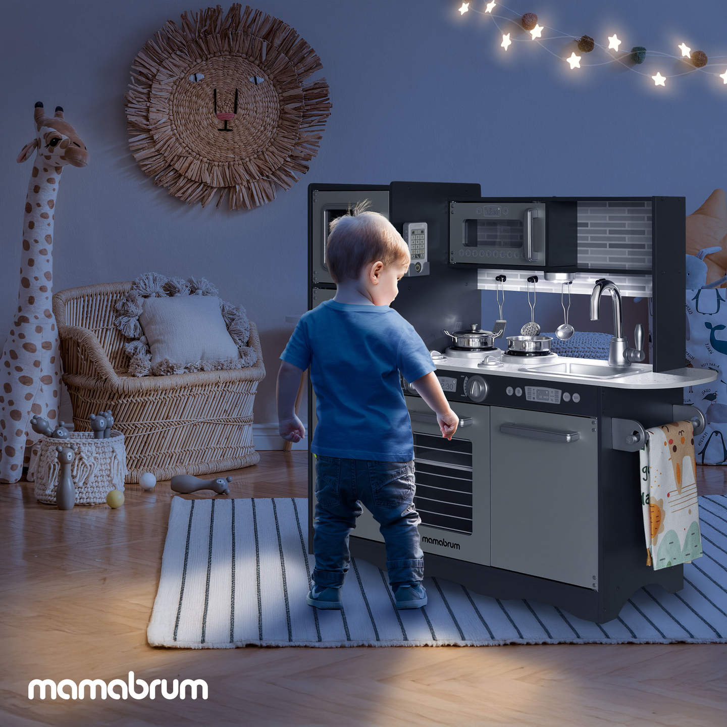 XXL puidust köök koos LED-valgustuse, esiplaadi ja tarvikutega