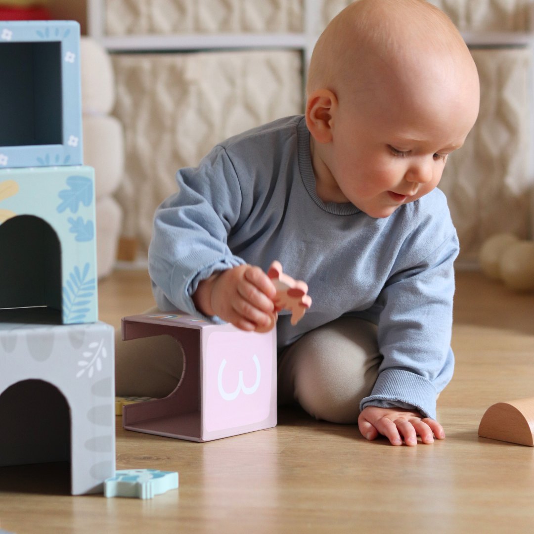 Torni sorteerija koos arvudega Dinosaurused