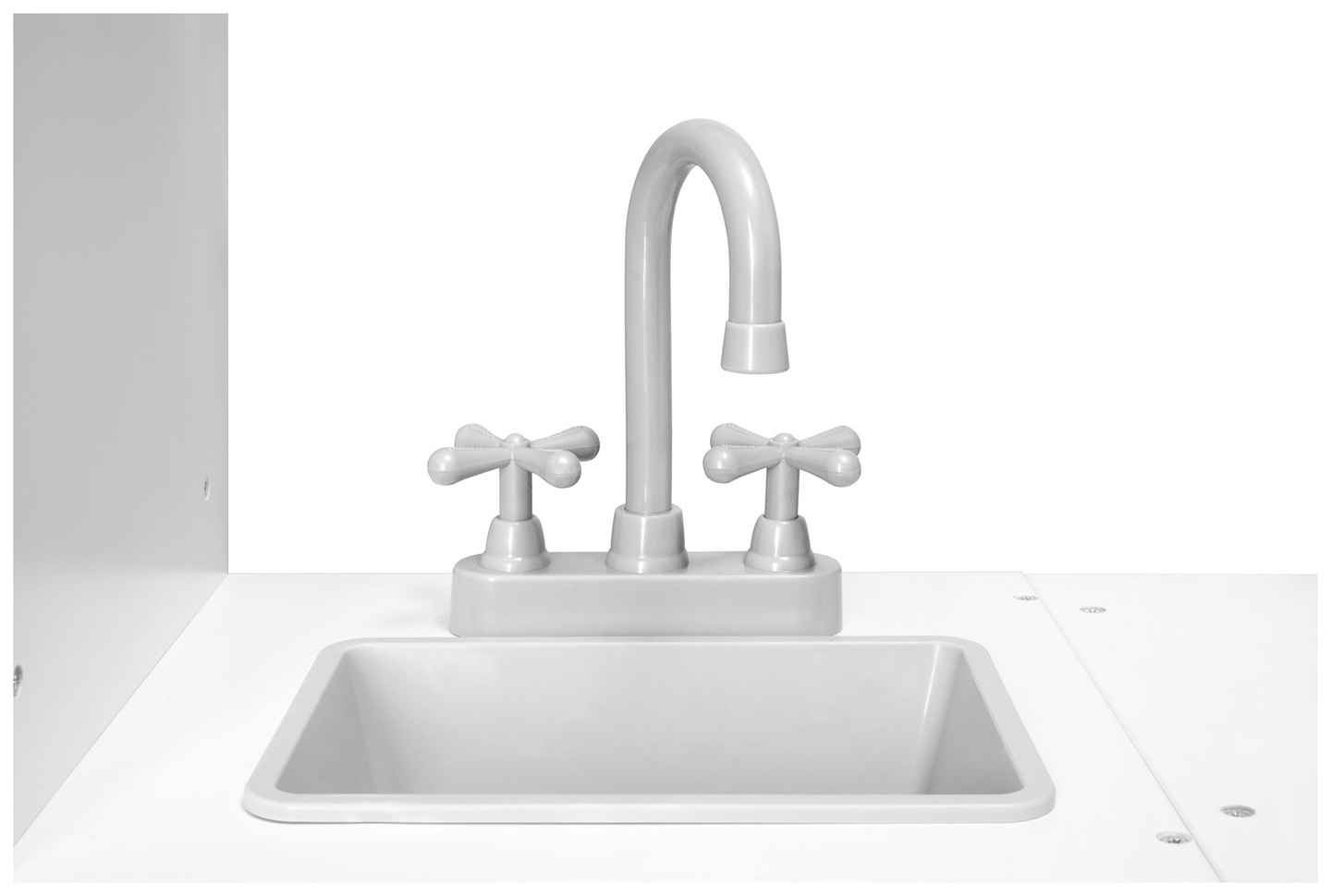 Nurgas puidust XXXL köök koos külmiku, ahju, pesumasina, esiliistu ja tarvikutega